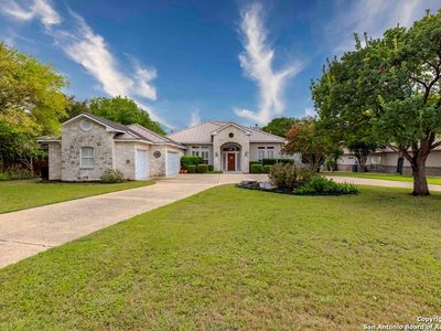 297 E OVERLOOK DR., Kerrville, TX, 78028