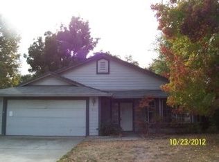 3060 Driftstone Dr, Anderson, CA 96007