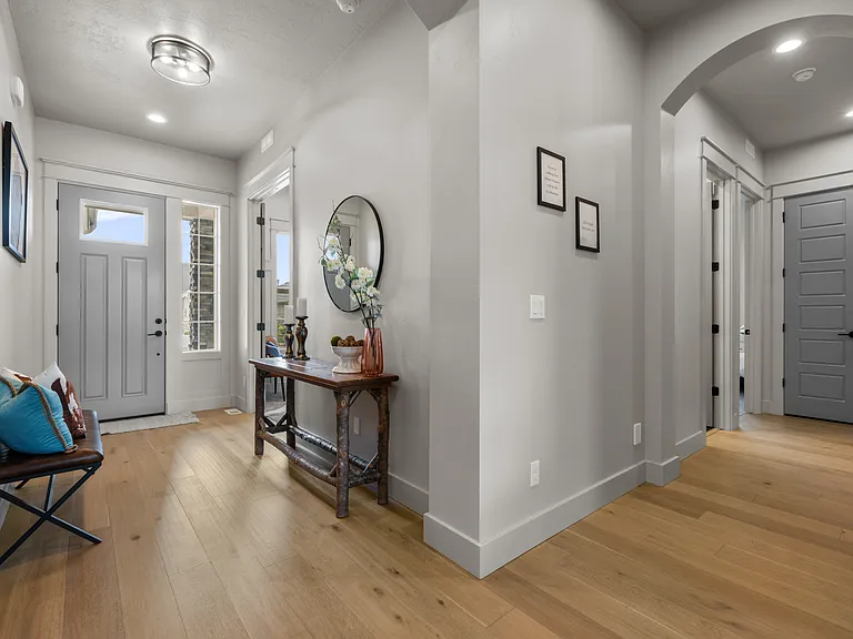 1293 W Capstone Dr — Photo 9