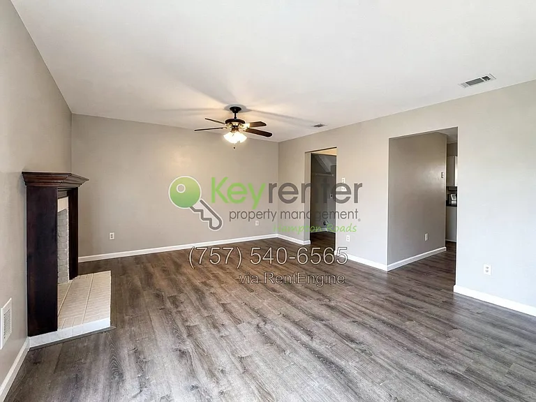 810 Huntly Dr — Photo 6