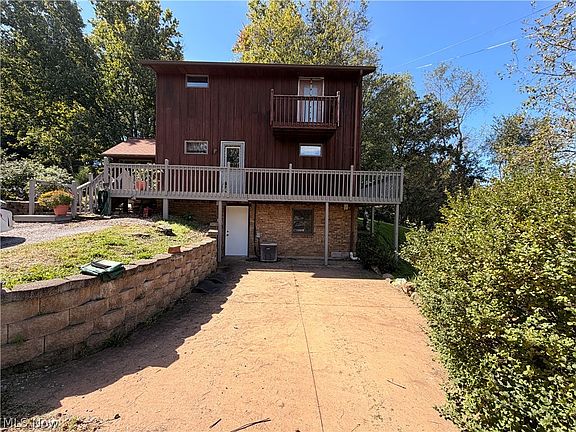 5th image of 845 Bacon Ave