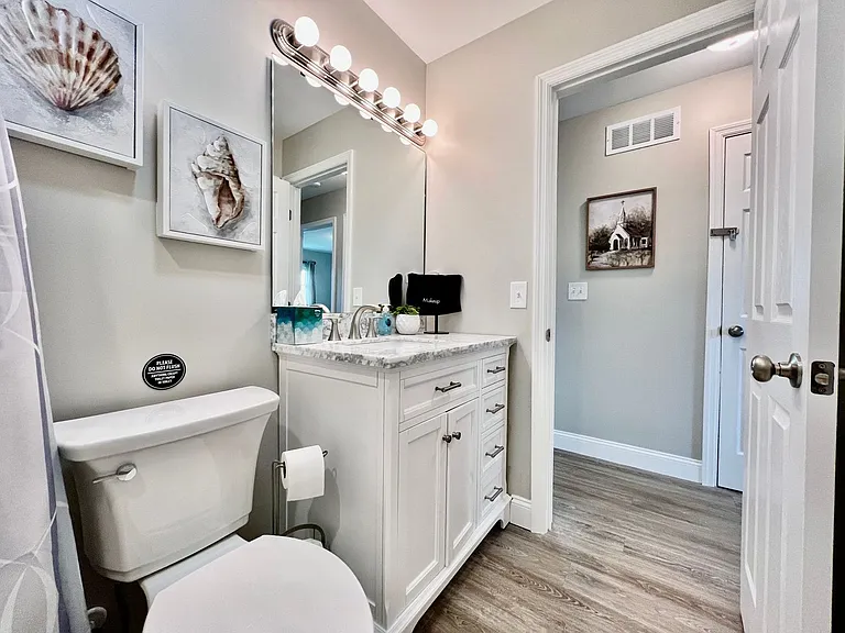 304 Sycamore Rd — Photo 12