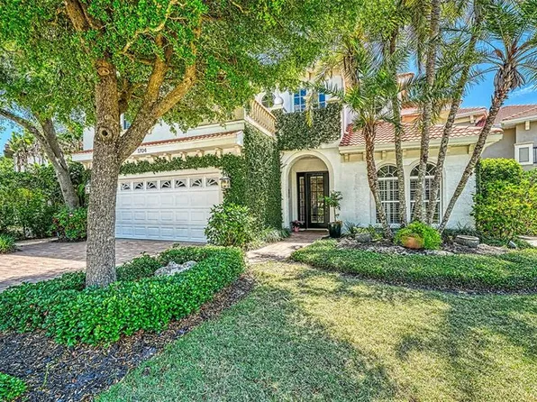 1704 Fortuna St, Sarasota, FL 34239