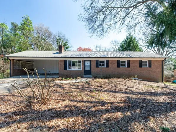 126 Regal Cir #21-22, Mooresville, NC 28117