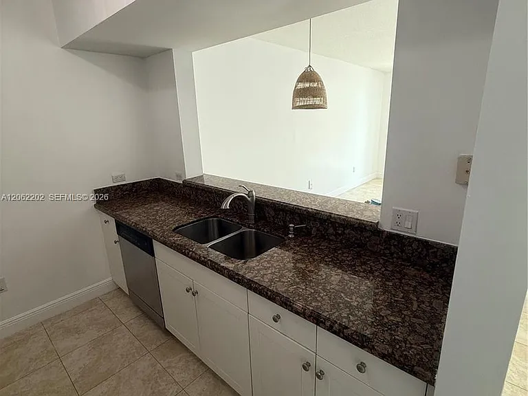 117 NW 42nd Ave #602 — Photo 9