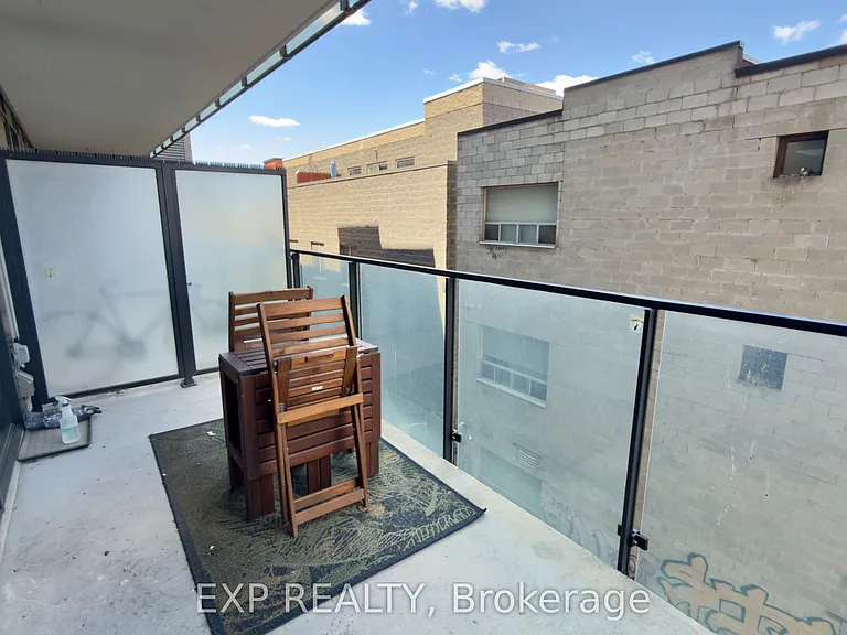 458 Richmond St W #401 — Photo 19