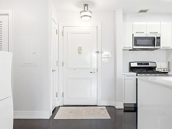 4th image of 64-05 Yellowstone Blvd #Penthouse 508