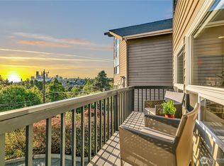 1706 Bradner Pl S #3, Seattle, WA 98144
