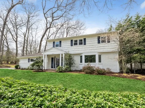 44 Deerfield Ter, Mahwah Twp., NJ 07430