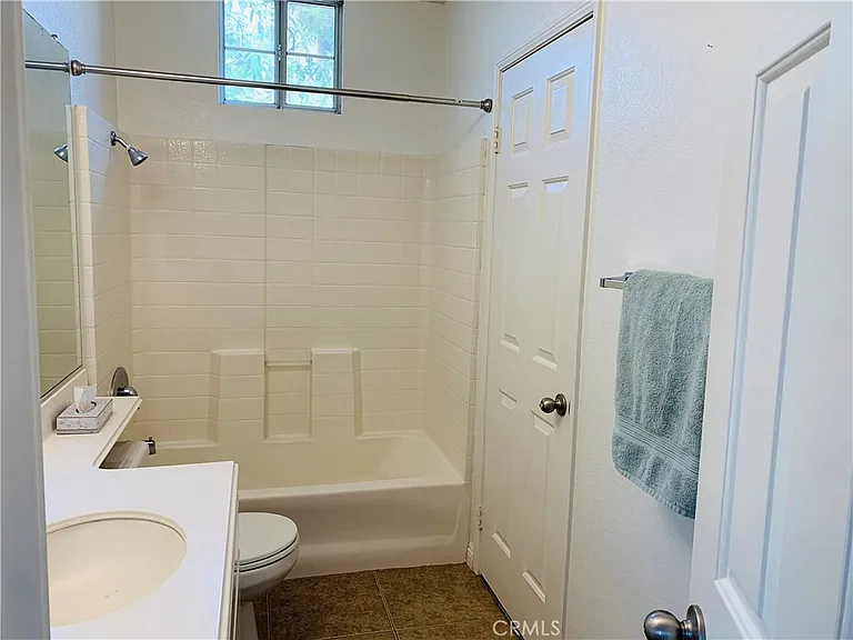 1044 S Rossano Way — Photo 8