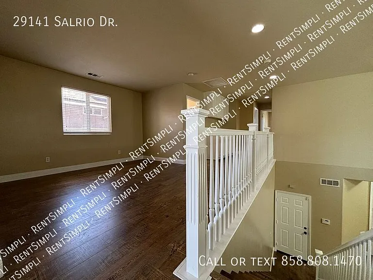 29141 Salrio Dr — Photo 14