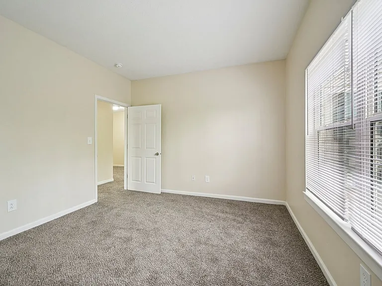 Bayberry Place Apartments — Photo 49