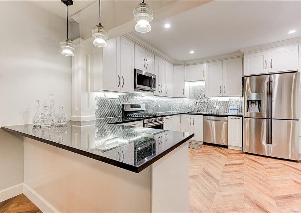 1st image of 2075 Clairmeade Valley Rd NE