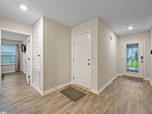 4th image of 24501 Alamitos Trace Dr