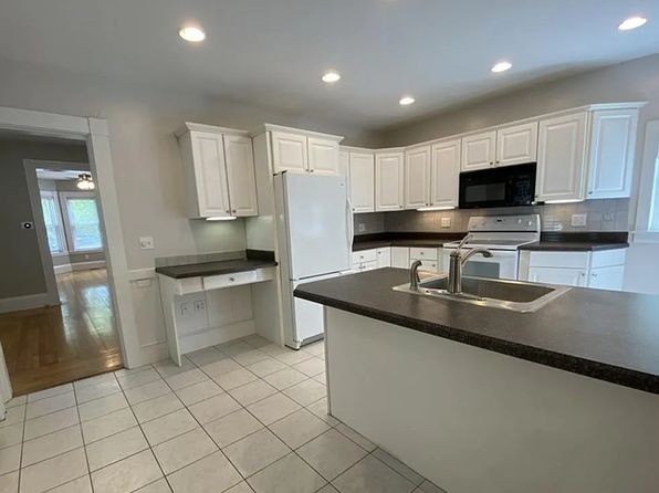 2 Grove St Floor 1