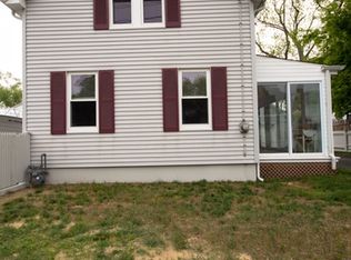 25 Neptune Ave, Swansea, MA 02777