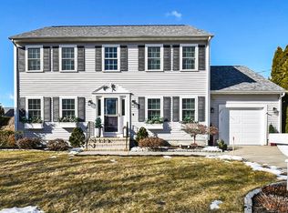 53 Pineridge St, New Bedford, MA 02740