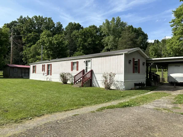 1110 Rock Bridge Rd, Bethpage, TN 37022