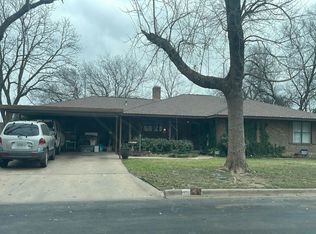 1005 N Boundary St, Burnet, TX 78611