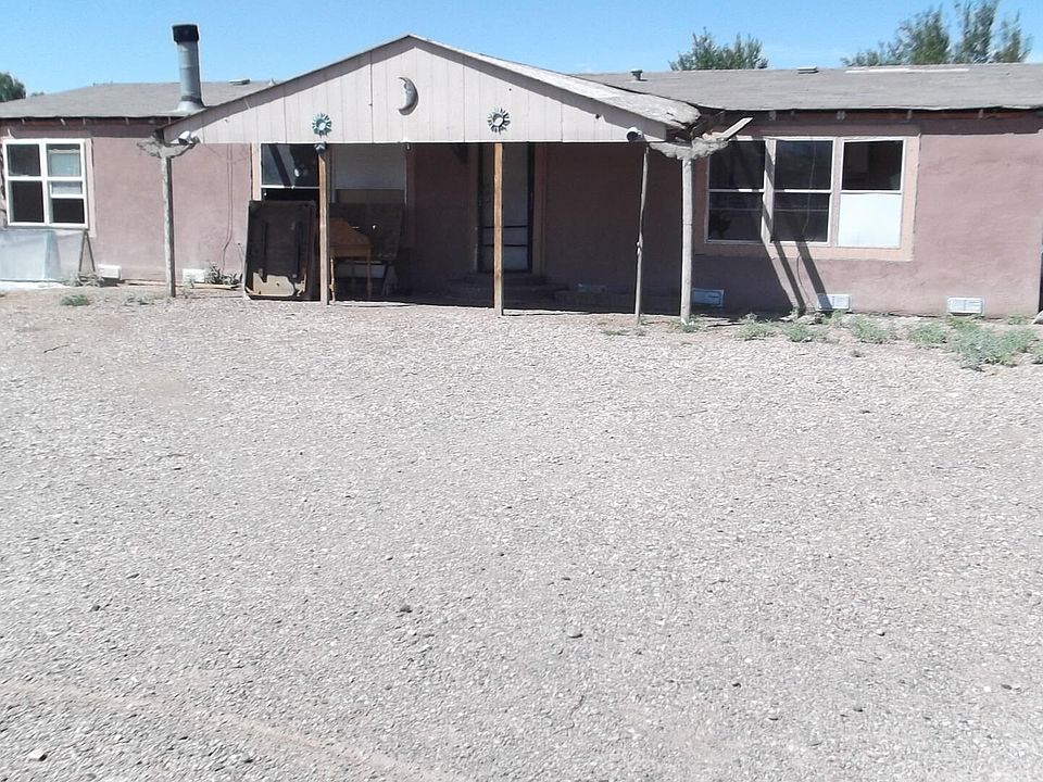 2nd image of 34 Blue Hill Rd