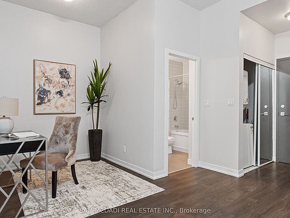 4th image of 1284 Guelph Line Unit 115