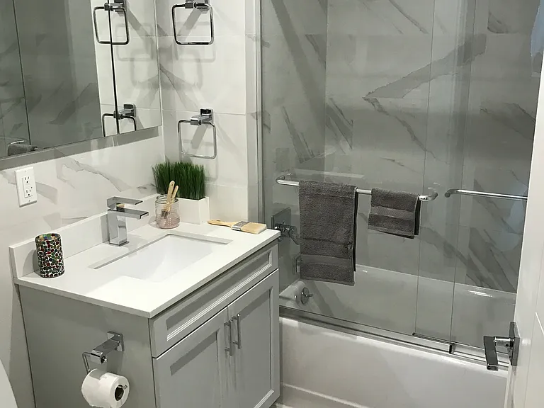525 Myrtle Ave #204 — Photo 5