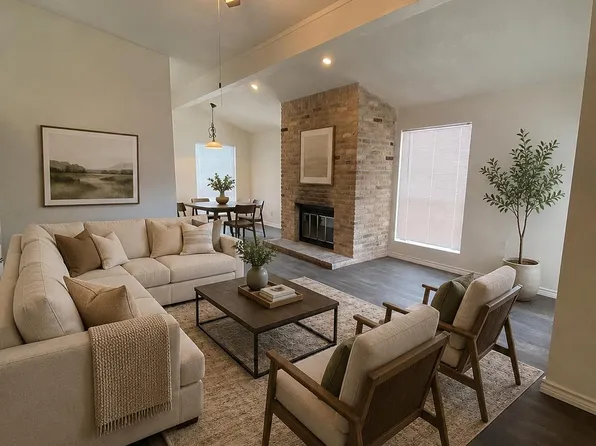 2401 Leon St APT 206, Austin, TX 78705