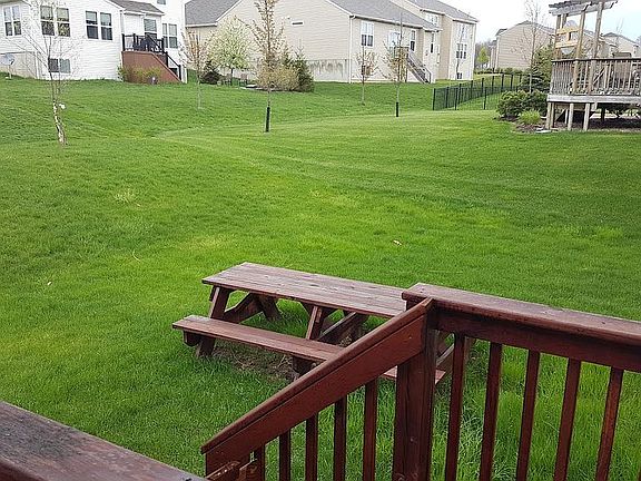 backyard picnic table