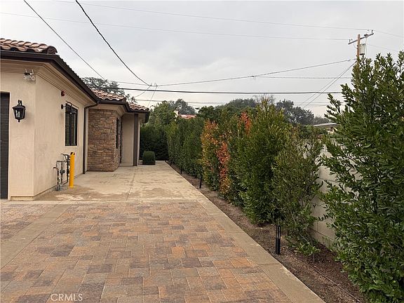 4th image of 53 W Wistaria Ave #53