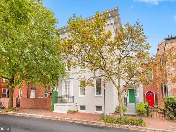 1234 33rd St NW, Washington, DC 20007