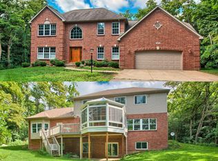 7171 Packerwoods Dr NE, Belmont, MI 49306