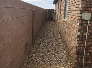 2421 Joes Ln, Clovis, NM 88101