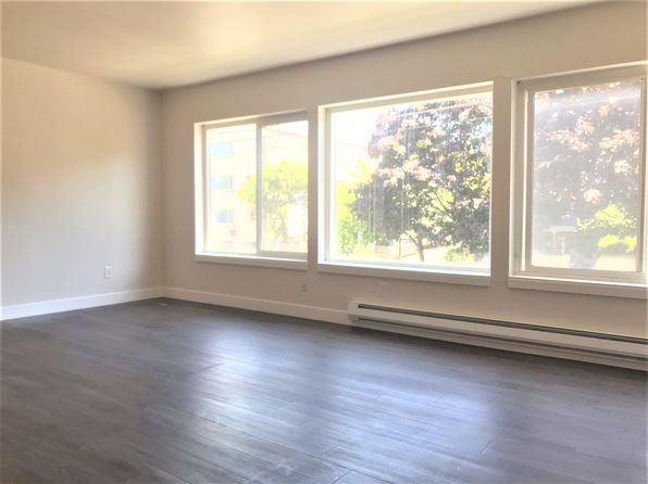 219 Harvard Ave E #307