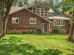 34 Meadowlark Rd, Rye Brook, NY 10573