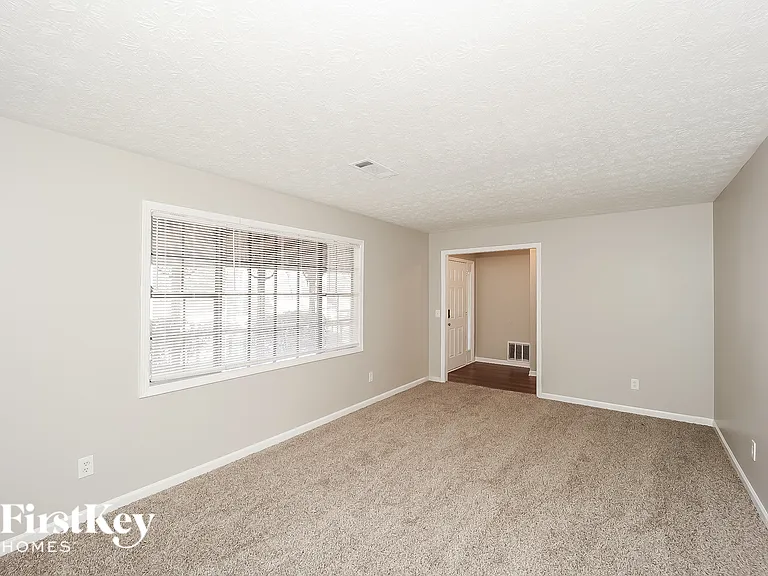 1292 Brookvale Dr — Photo 8
