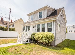 4 Charter St, Danvers, MA 01923