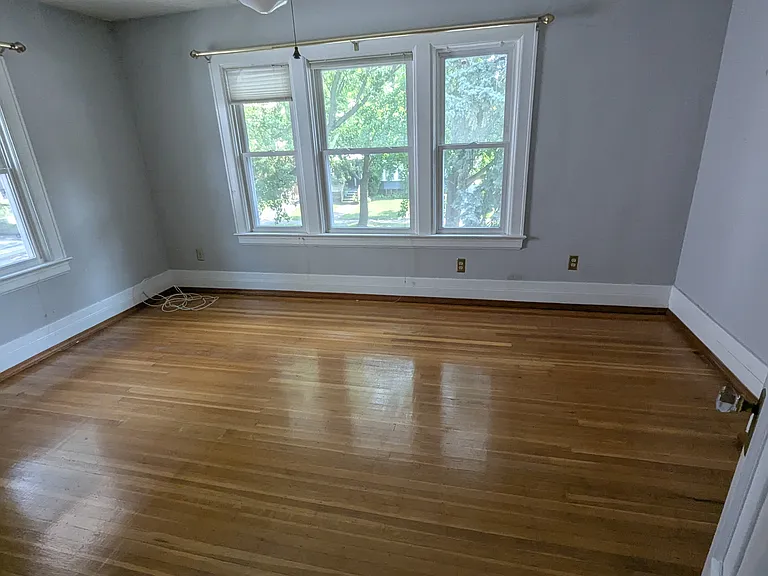 297 Dartmouth St — Photo 10