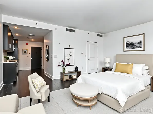 1100 Maxwell Lane image 1 of 17