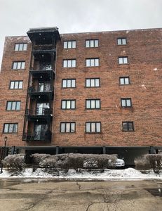 9395 Landings Ln Unit 302, Des Plaines, IL, 60016