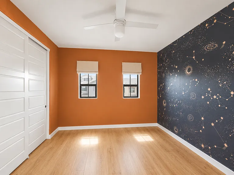 633 E Silver Fox Way — Photo 28