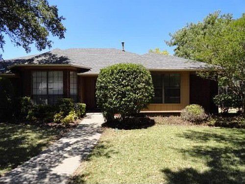 2nd image of 2501 Pepperidge Dr