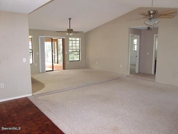 5th image of 1120 Baymeadows Dr
