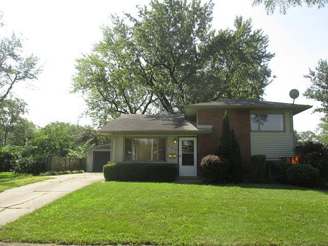 1st image of 594 Saratoga Dr