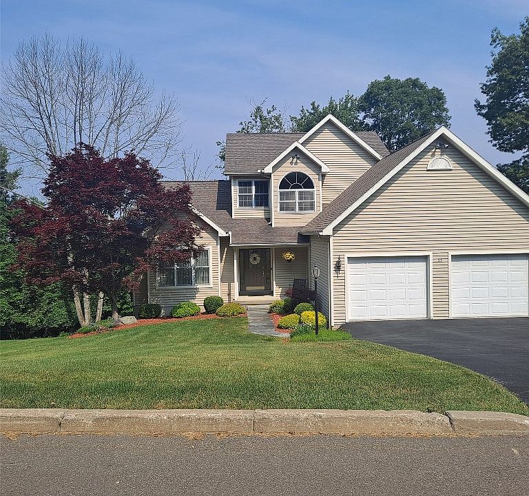 1st image of 23 Timberland Dr