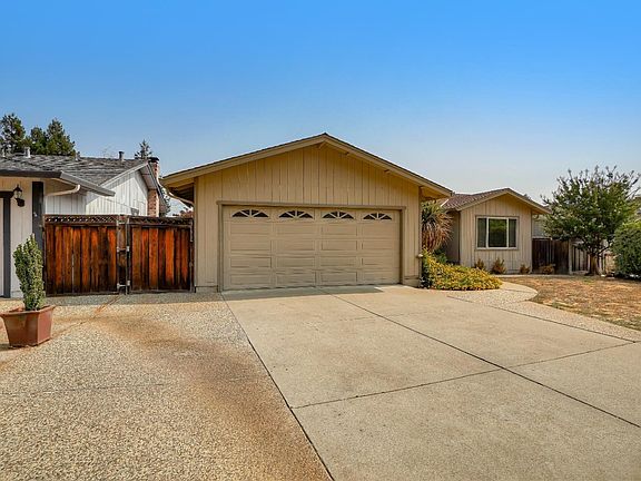 2nd image of 17790 Elaine Ct