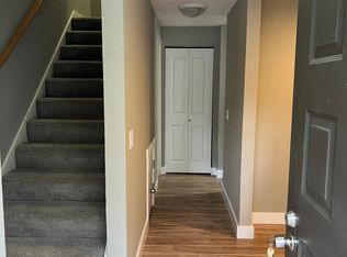 15821 NE Leary Way APT C132, Redmond, WA 98052