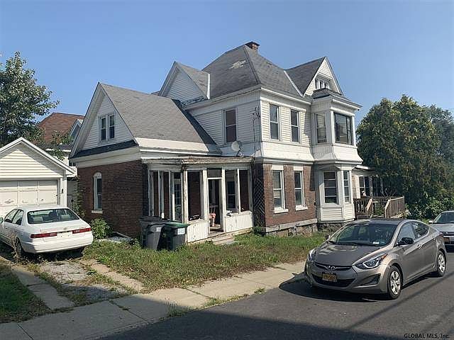 1st image of 127 N Main St