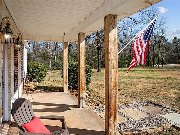 4th image of 448 Ben Dunn Rd