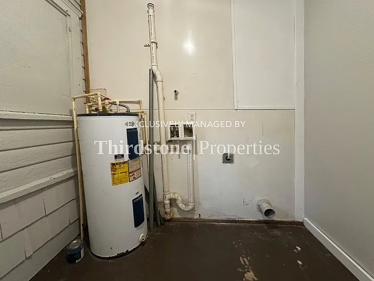 3048 Hunt St — Photo 15