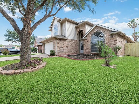 2nd image of 3315 Pecan Mill Dr